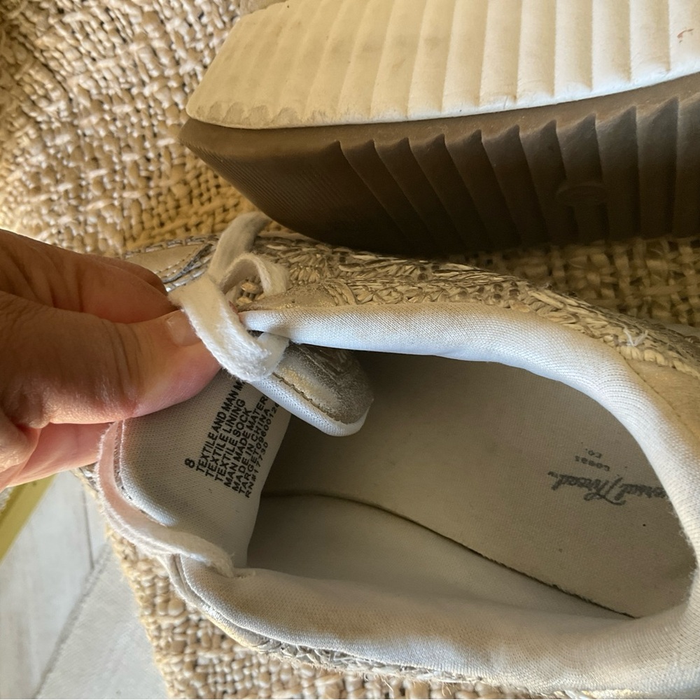 Universal Thread Metallic And White Sneakers - image 5